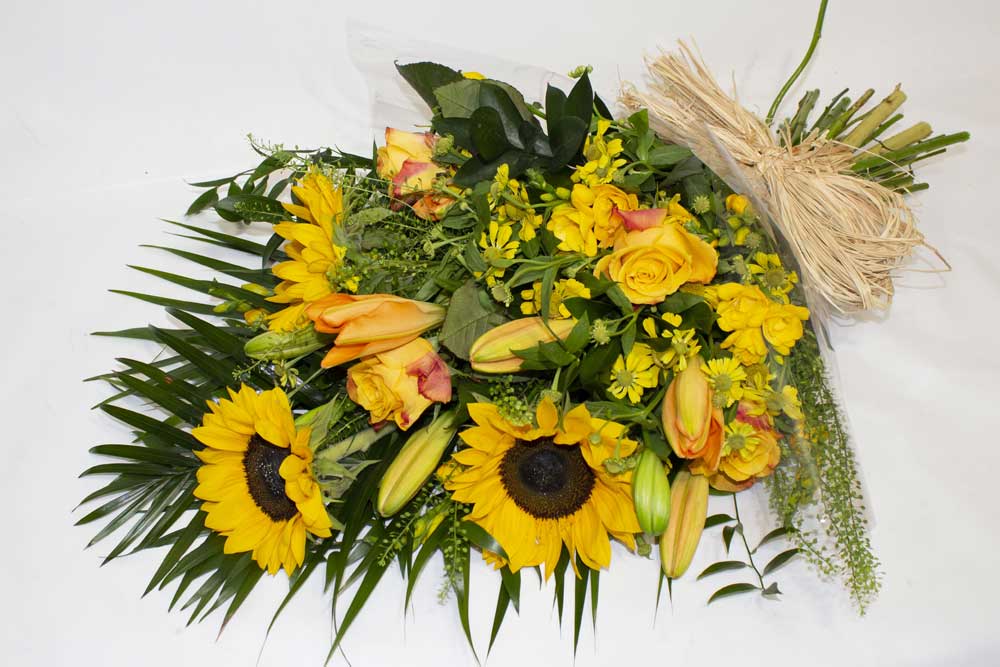 DELIVERING FRESH FLOWERS AND PLANTS LONDON AND NATIONWIDE