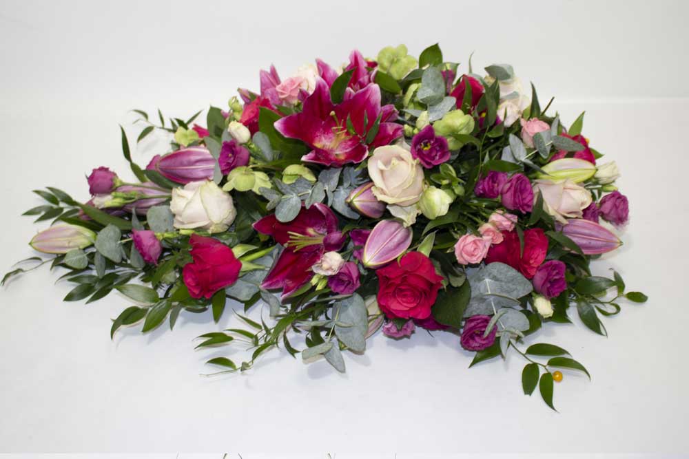 DELIVERING FRESH FLOWERS AND PLANTS LONDON AND NATIONWIDE
