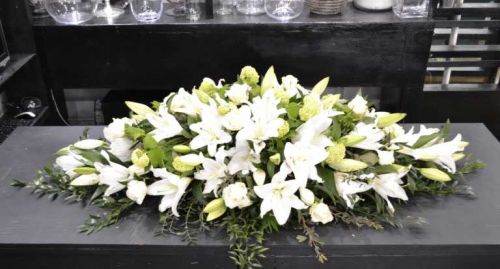 WHITE LILY CASKET SPRAY